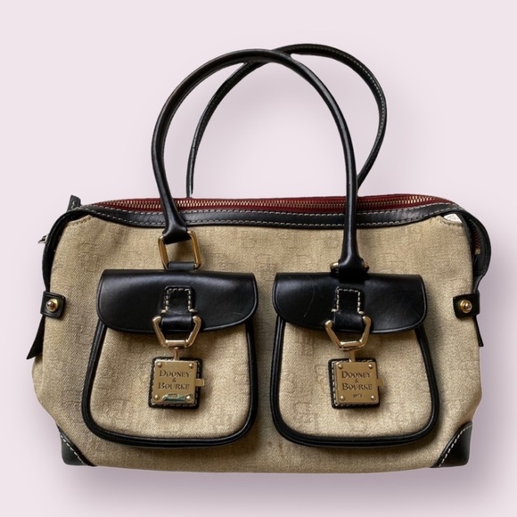 Dooney & Bourke Handbags - Dooney&Bourke signature Handbag